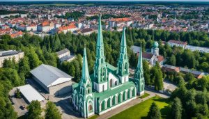 Religia i miejsca kultu w Nowej Hucie